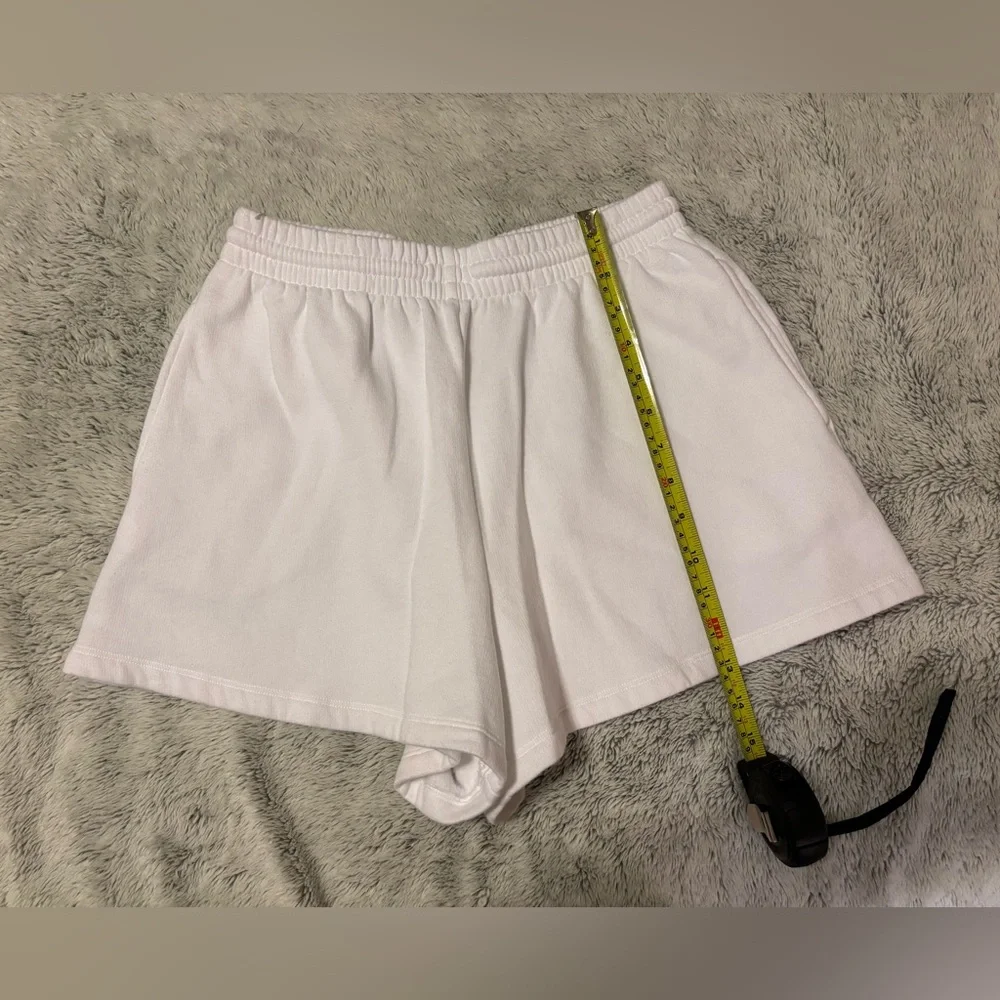 Victoria’s Secret Pink Graphic Lounge Shorts Medium - Picture 3 of 4